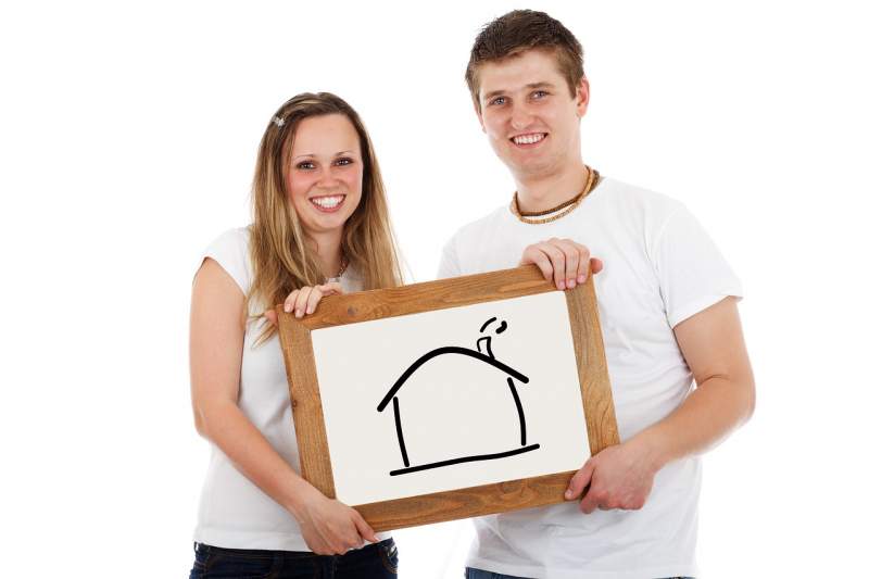 home-couple-mortgage-real-estate